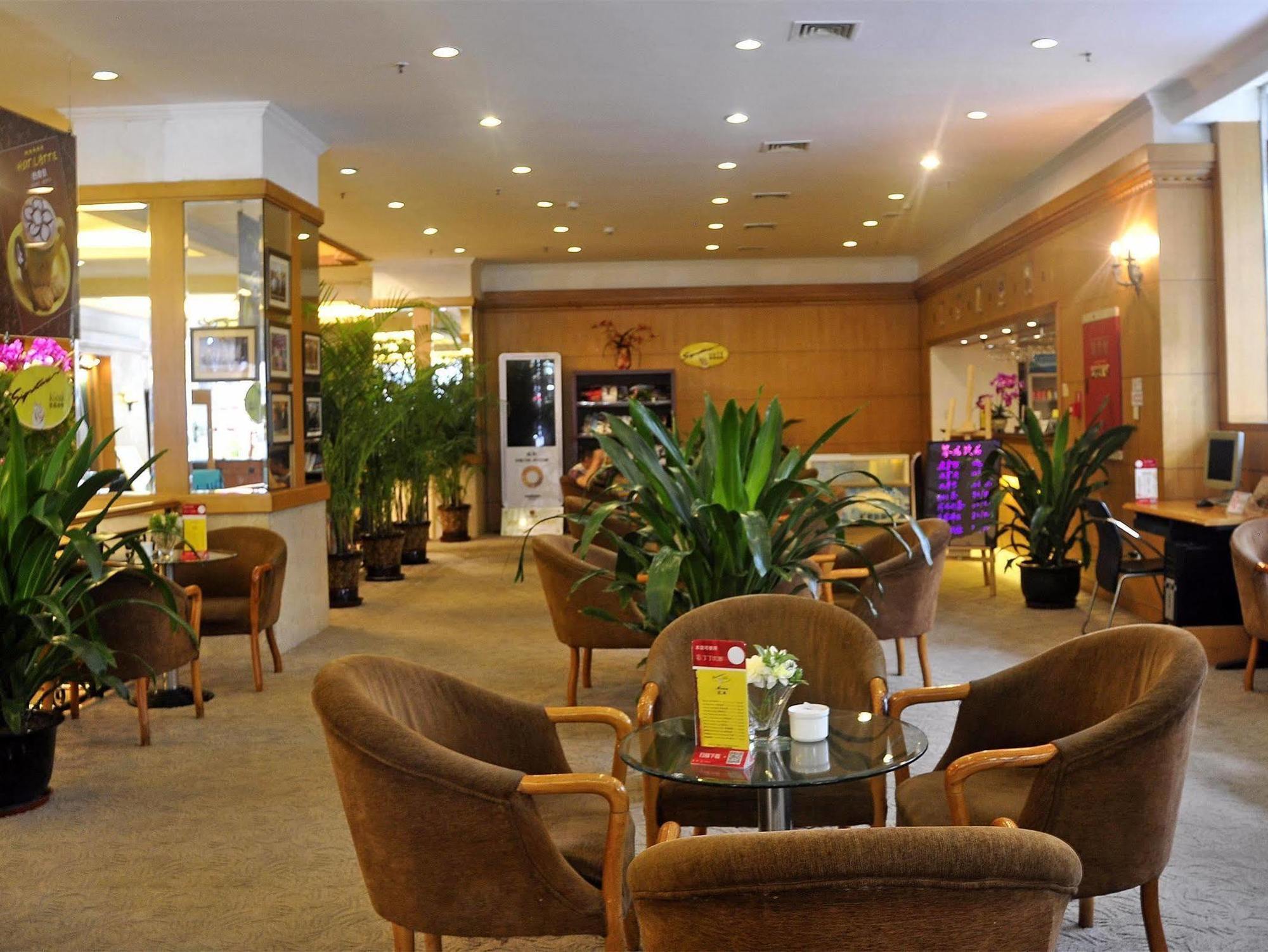 Garden City Hotel Chengdú Exterior foto